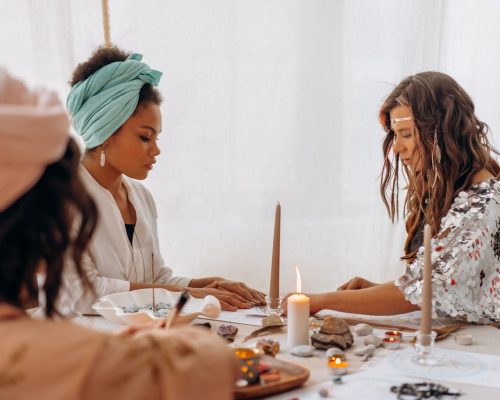 pexels-mikhail-nilov-6932076